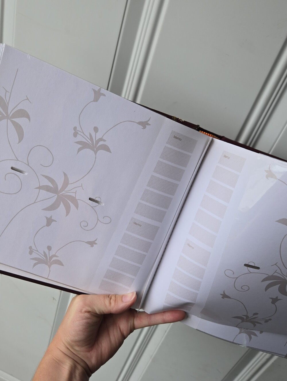 Embroidered Floral Y2K Red Fabric 4x6 Photo Album - Picture 3 of 5